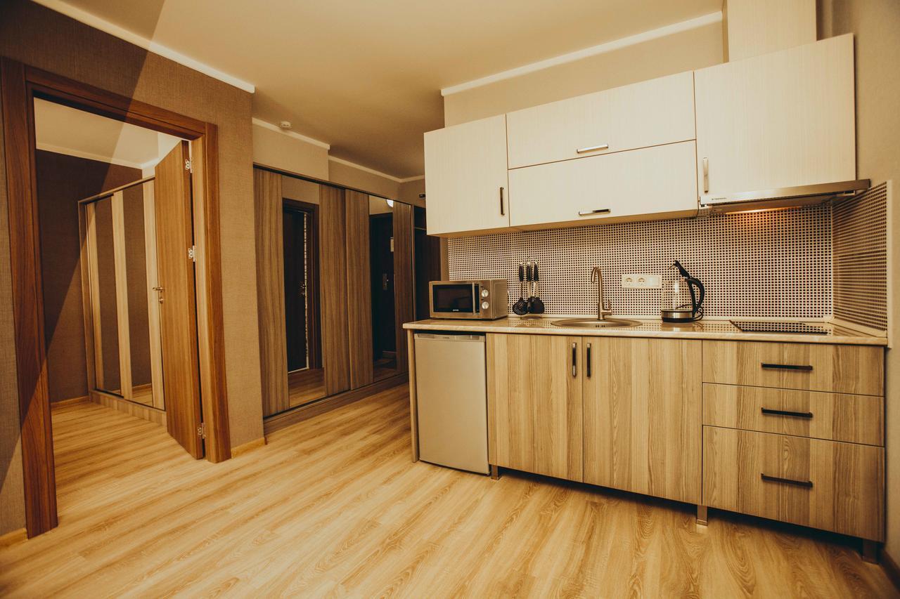 Holiday Lux Tower Batumi Exterior foto